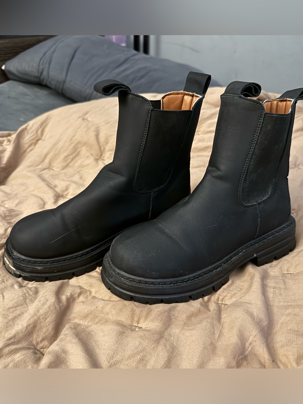 Woman’s Black Chelsea Boots - Rugged Slip-On Design